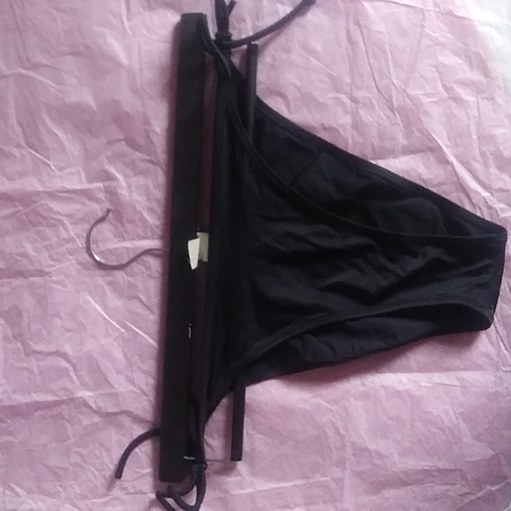 Malibu Black string bikini bottom junior